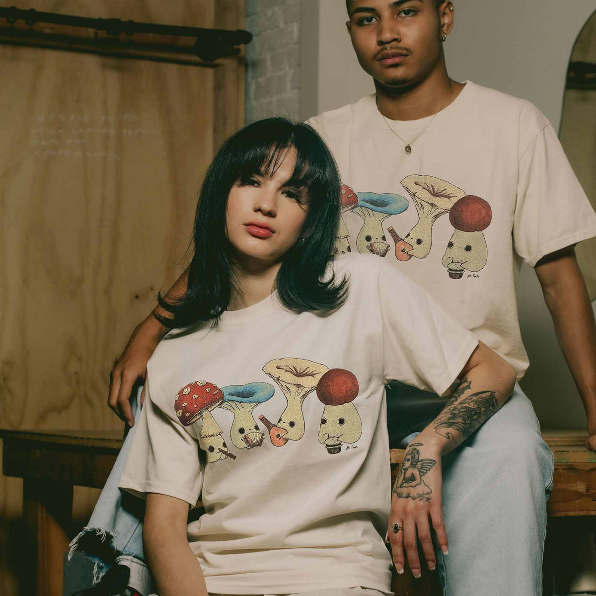 Abi Toads Fungi Tan tee