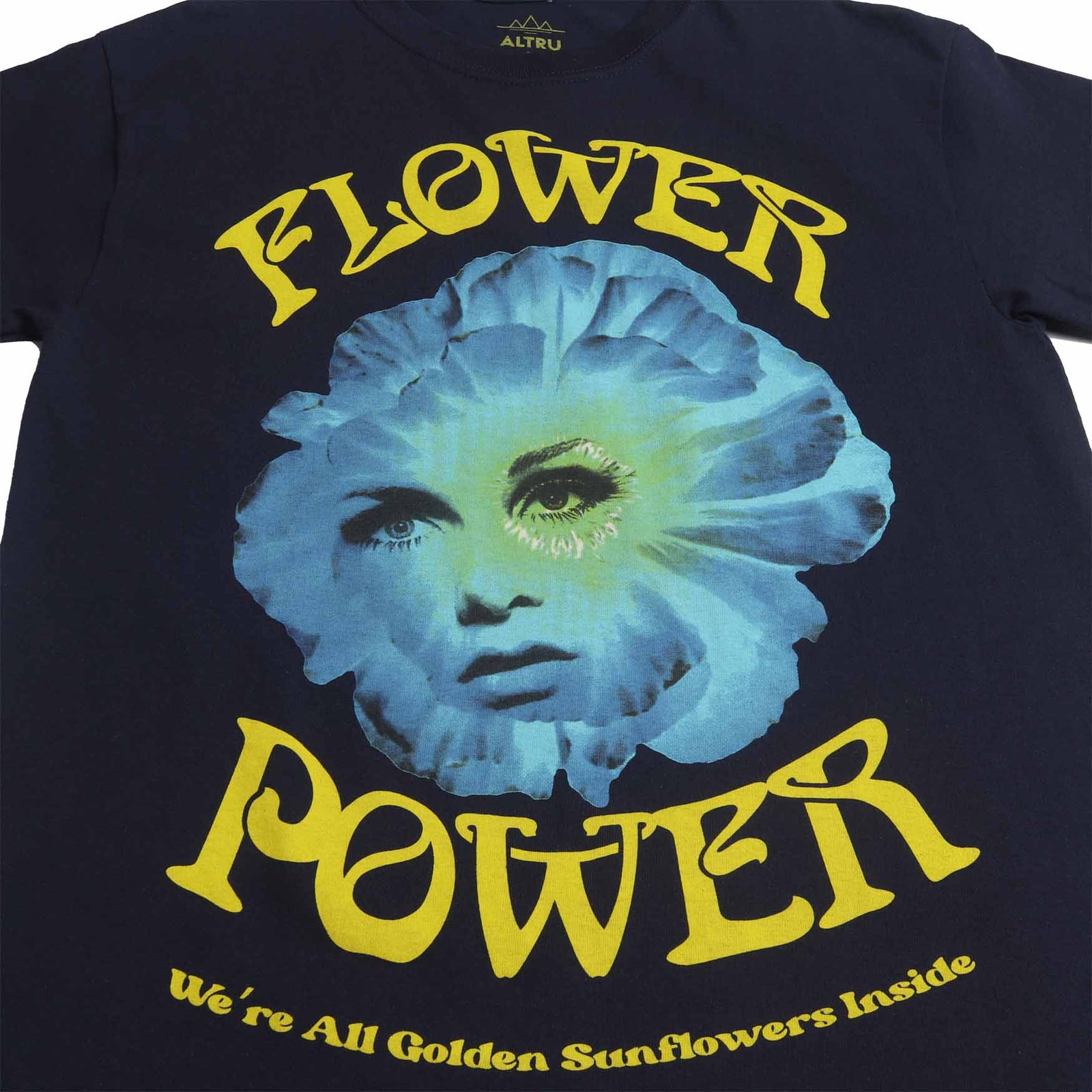 FLOWER POWER TEE